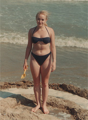 Sexy Zoe - Dymchurch Beach by Jayl &copy;