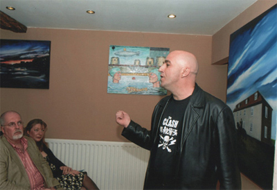Jayl Performs @ The Ship Inn - Dymchurch - May 2009 - &copy; Kent Newspapers